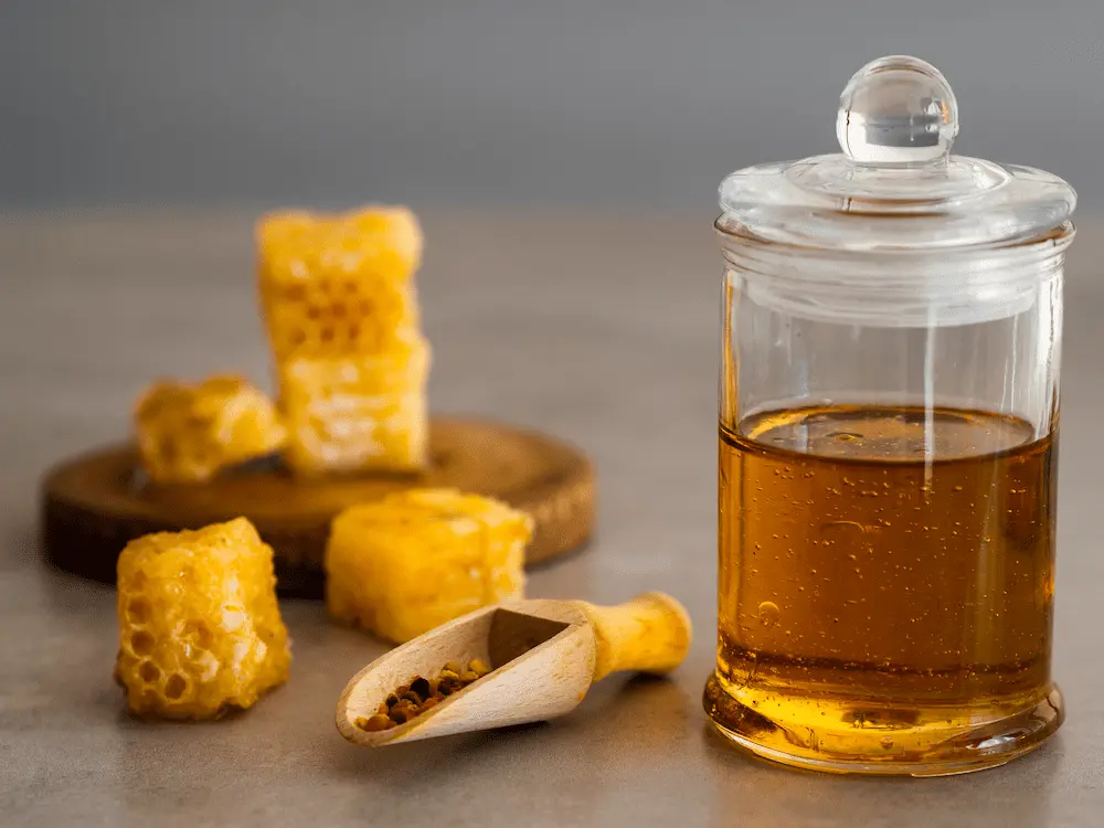 تشخیص عسل طبیعی و اصل